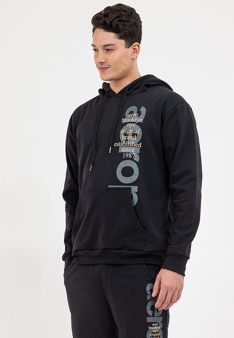PULLOVER HOODIE