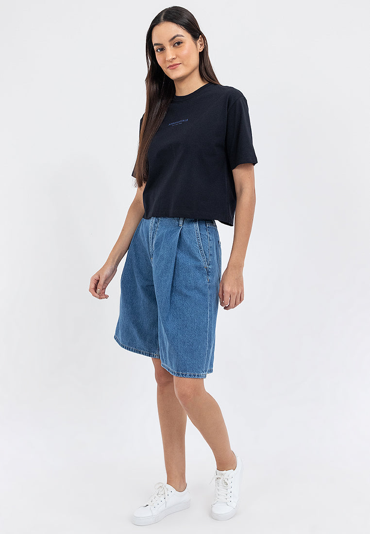 ONLINE EXCLUSIVE: MINIMALIST LOGO BOXY TEE