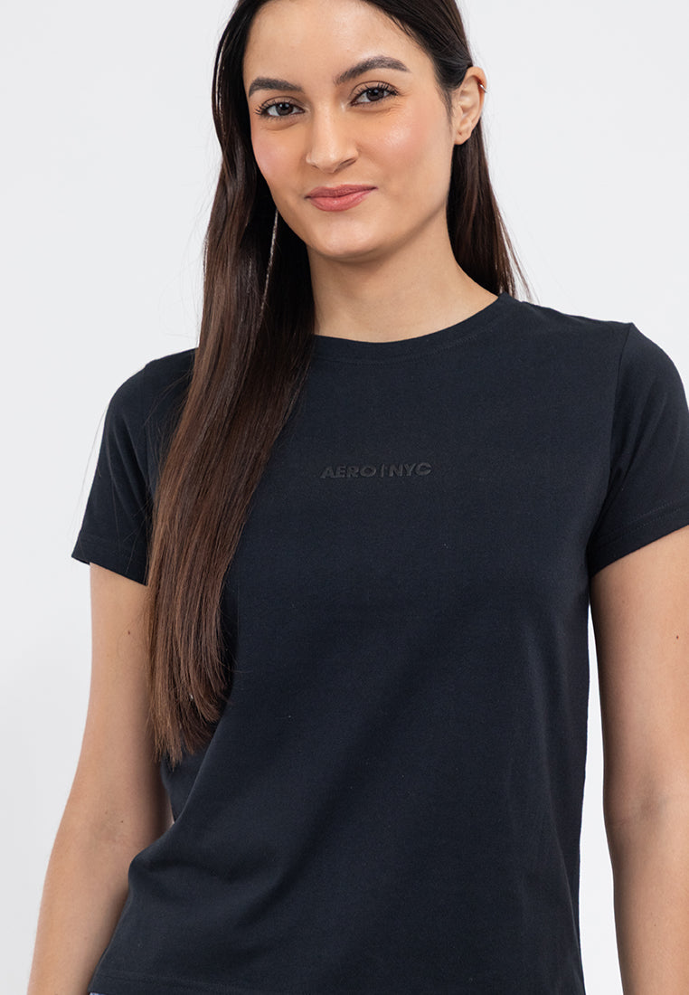 MINIMALIST LOGO TEE